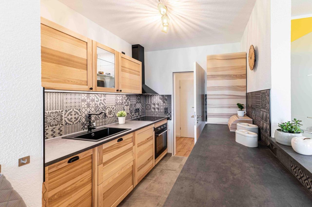 Apartment Elbkiez - Zentrale Lage In Dresden Bagian luar foto